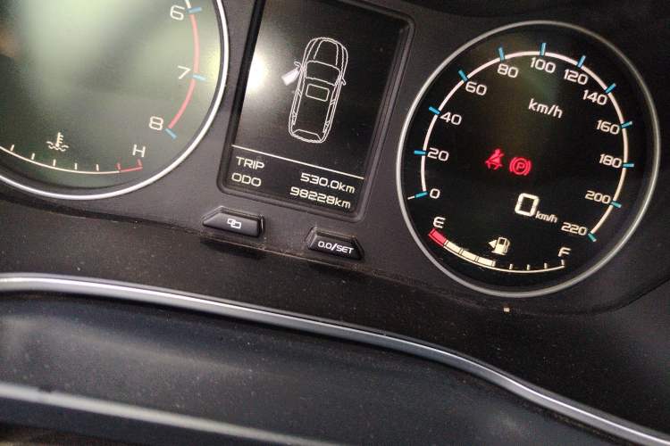 Used Geely Auto Vision X6 2016 1.8L Manual Luxury Model