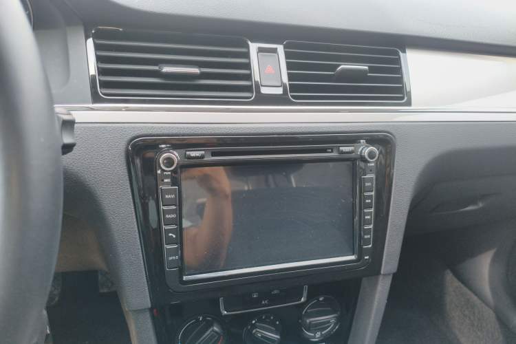 Used Volkswagen Bora 2015 Value Edition 1.6L Manual Fashionable Style
