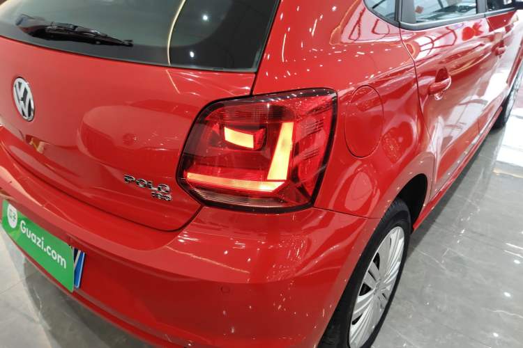 Used Volkswagen Polo 2016 1.6L Automatic Comfort Model