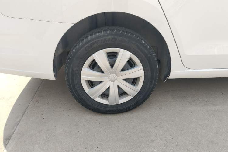 Used Volkswagen Jetta 2017 1.5L Manual Fashion Edition