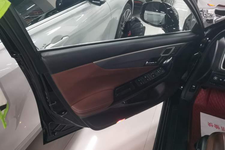 Used Honda Spirior 2017 Hybrid 2.0L Pure Drive Edition
