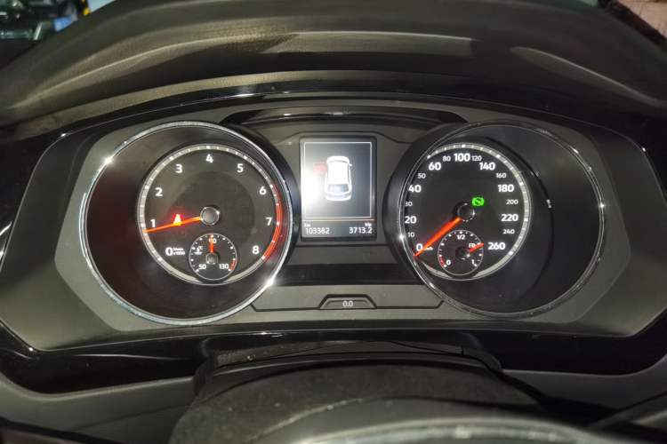 Used Volkswagen Tiguan L 2018 Facelift 330TSI Automatic Two-Wheel Drive Luxury Edition
