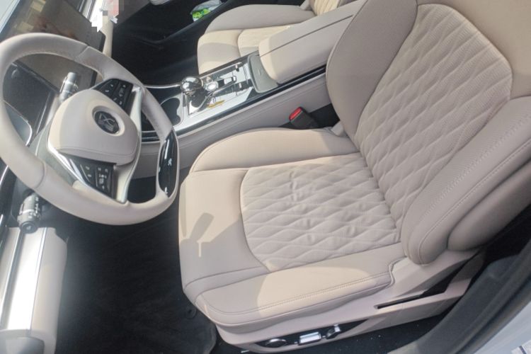 Used BYD Han 2025 DM-i 125KM Prestige Model
