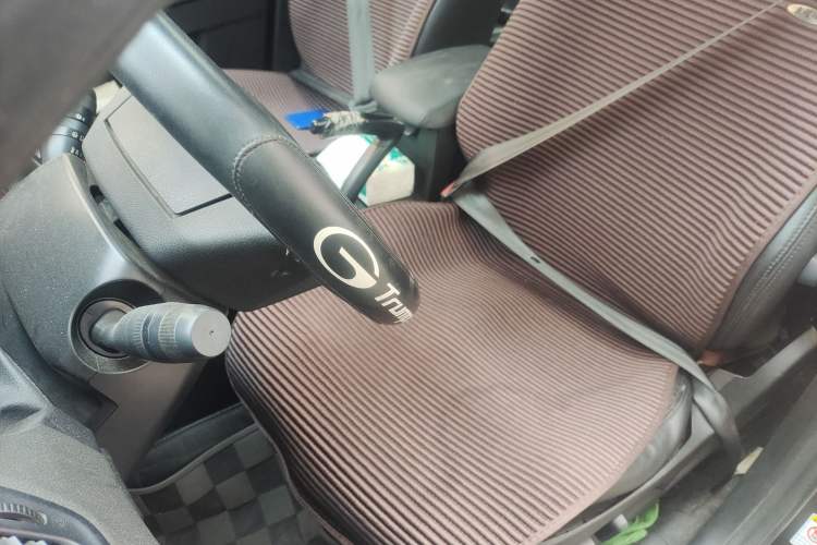 Used GAC Trumpchi GS5 2013 2.0L Automatic Two-Wheel Drive Light Interior Special Edition Left Front Seat