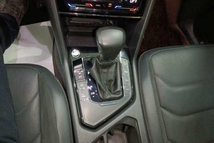 Used Volkswagen Tiguan L New Energy 2021 430 PHEV Plug-in Hybrid Prestige Edition Gear Lever