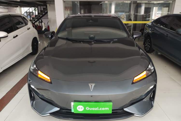 Used Deepal SL03 2025 Pure Electric Classic Edition Front