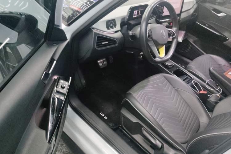 Used Volkswagen ID.3 2021 Pure Edition Driver Seat