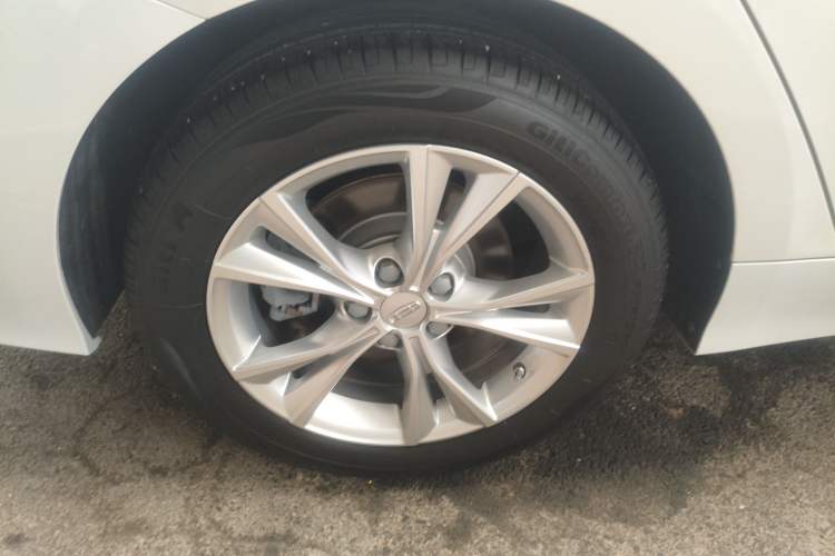 Used Geely Auto Emgrand GT 2020 Revised 1.8T Navigation Edition Exterior 5