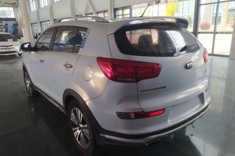 Used Kia Sportage R 2015 2.0L Automatic Two-Wheel Drive DLX Model
