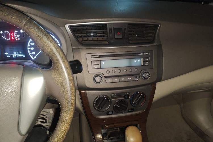 Used Nissan Sylphy 2012 1.6 XL CVT Luxury Edition
