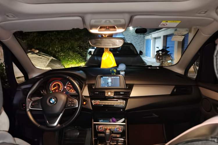 Used BMW 2 Series Active Tourer 2016 218i Fashion Model