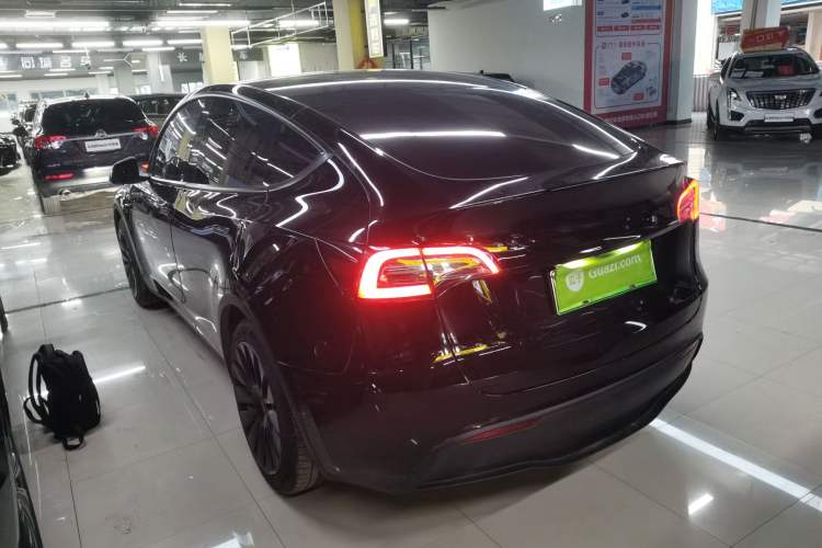Used Tesla Model Y 2022 Rear-Wheel-Drive Version

