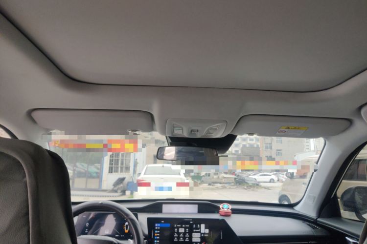 Used CHANGAN OSHAN Z6 2022 Blue Whale 1.5T DCT Smart Edition Headliner