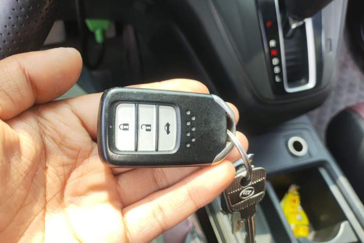 Used Honda CR-V 2016 2.0L Two-Wheel Drive Classic Edition Interior 1