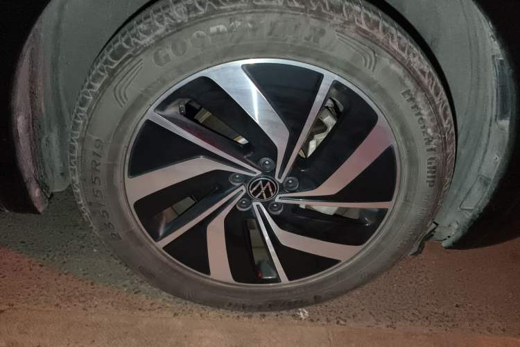 Used Volkswagen Viloran 2020 330TSI Luxury Edition
