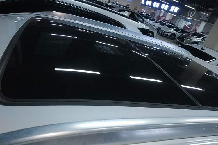 Used Cadillac XT4 2021 28T Four-Wheel Drive Platinum Edition