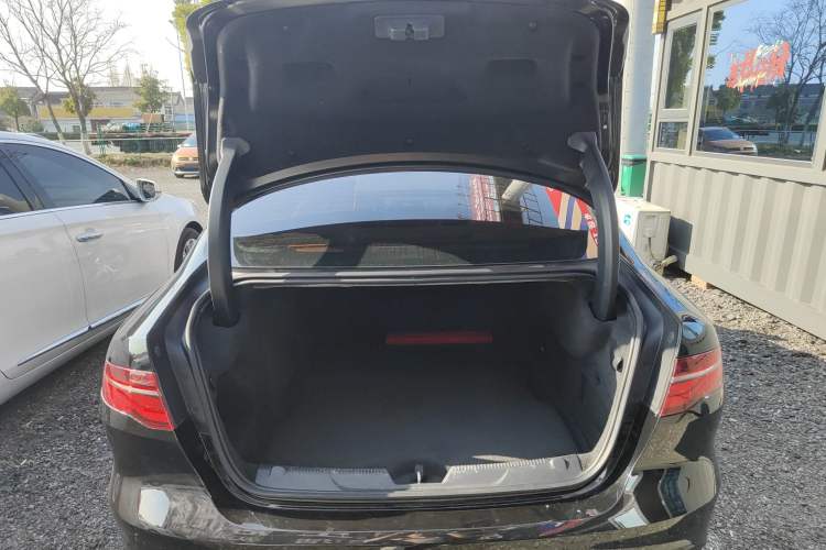 Used Jaguar XEL 2022 2.0T 250 PS R-DYNAMIC S Advanced Sport Edition
