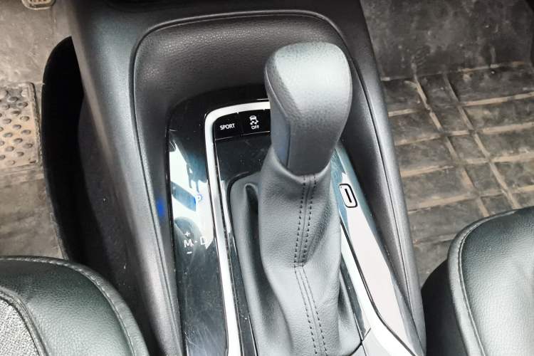 Used Toyota Levin 2019 185T CVT Luxury Edition China VI Standard