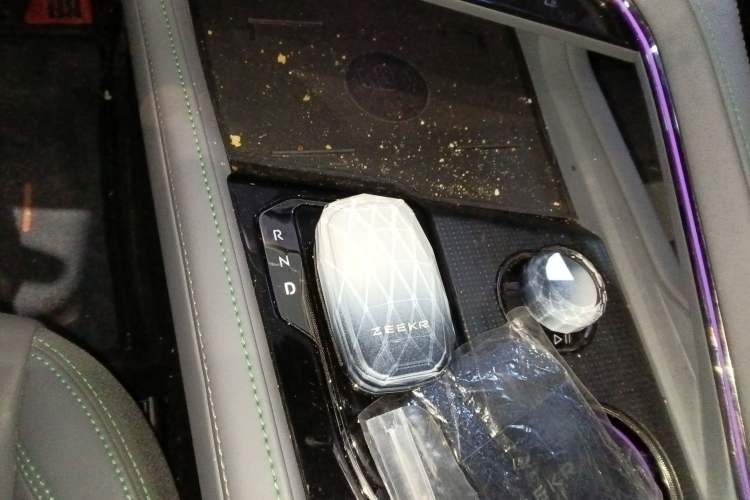 Used Zeekr 001 2023 ME Edition 100 kWh Gear Lever