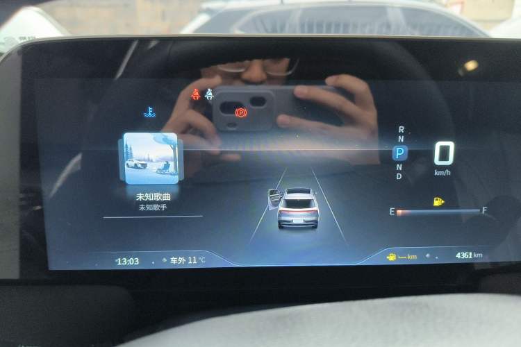 Used Venucia V 2023 260T Idol Edition Pro