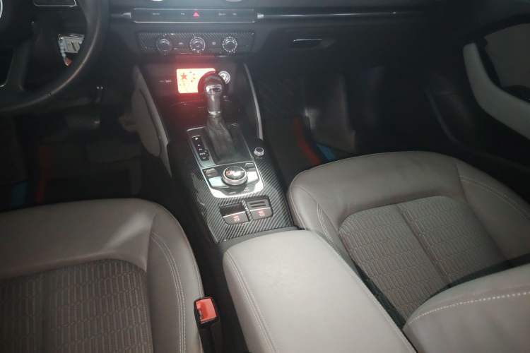 Used Audi A3 2020 Limousine 35 TFSI Fashion Edition China VI Emission Standard
