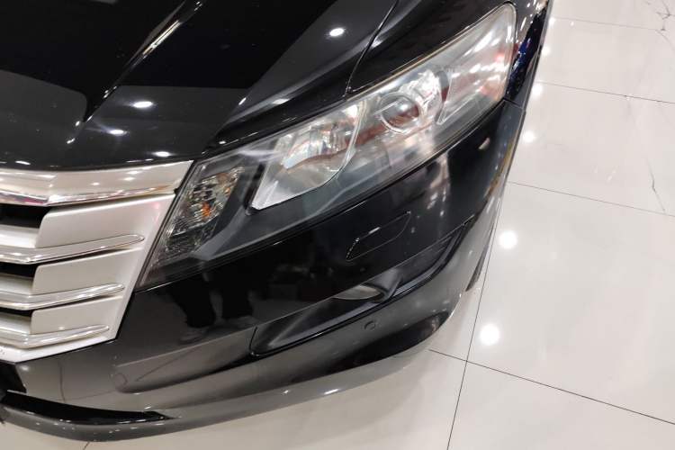 Used Honda Crosstour 2011 3.5L Flagship Edition
