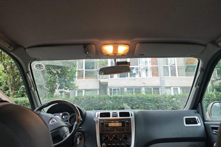 Used Foton MP-X E 2014 2.0L Wealth Express Classic Edition 4G63