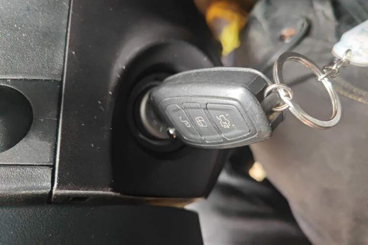 Used Ford Kuga 2018 EcoBoost 180 Two-Wheel-Drive Platinum Edition