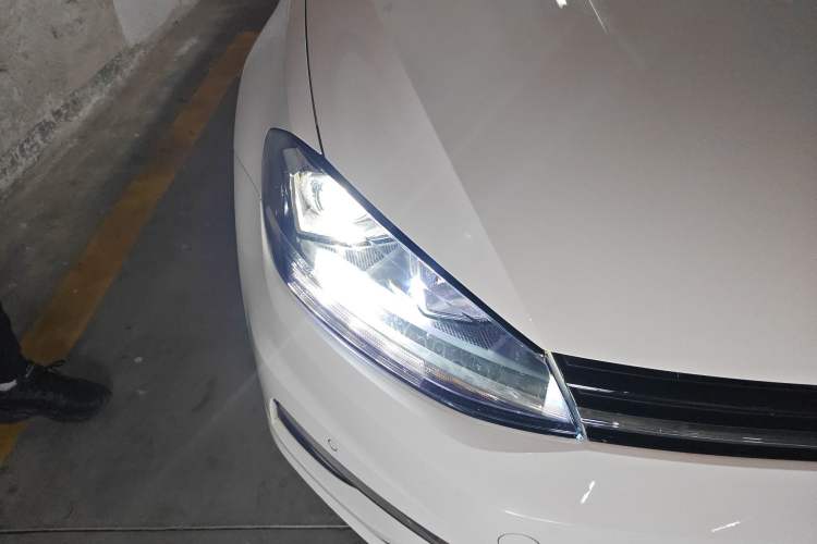 Used Volkswagen Golf 2020 200TSI DSG Comfortable and Ambitious Edition