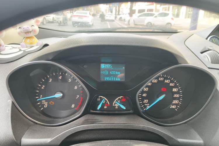 Used Ford Kuga 2015 1.5L GTDi Two-Wheel-Drive Comfort Model