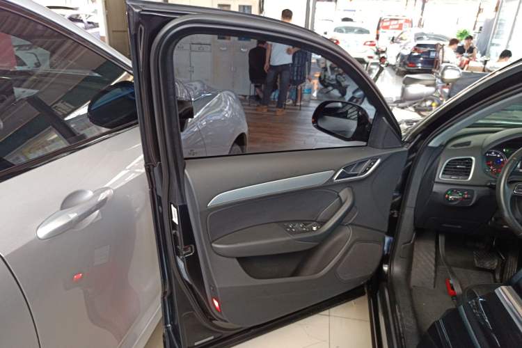 Used Audi Q3 2015 35 TFSI quattro Technology Edition