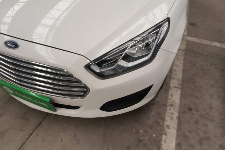 Used Ford Escort 2017 Revised Version 1.5L Manual Comfort Edition