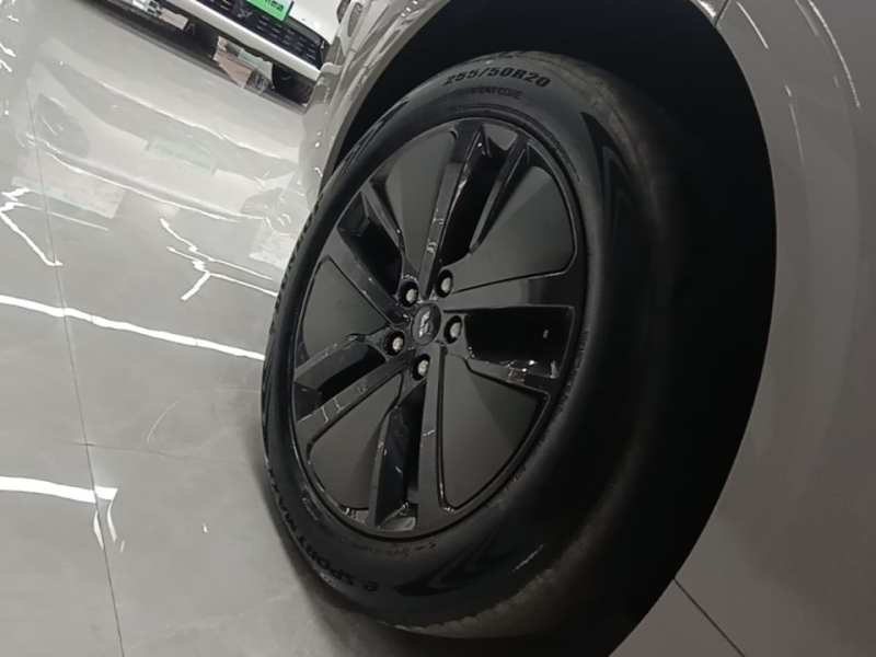 Used Li Auto L6 2024 Pro Model — 25