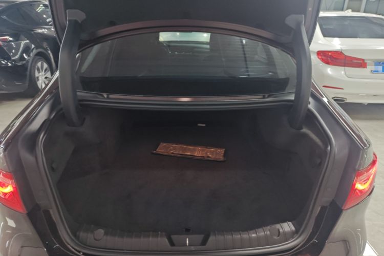 Used Jaguar XFL 2017 XFL 2.0T 240PS Luxury Edition
