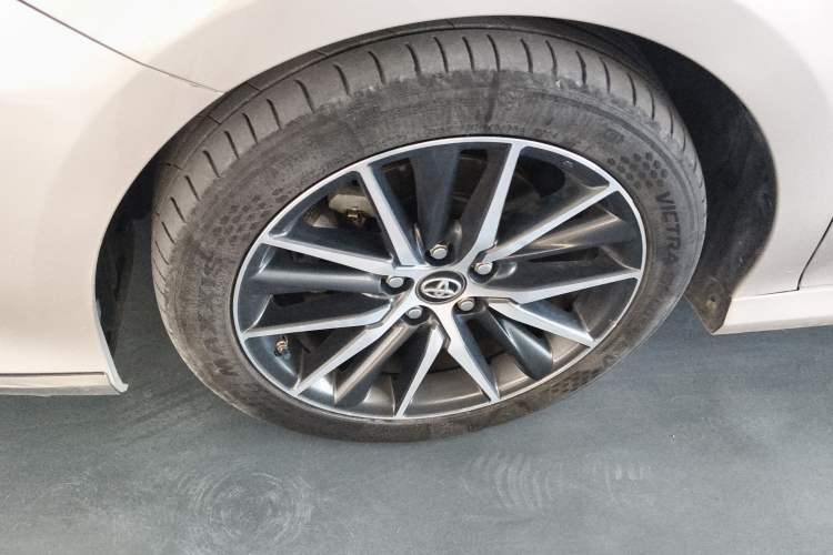 Used Toyota Camry 2021 2.5G Luxury Edition Left Front Wheel Hub