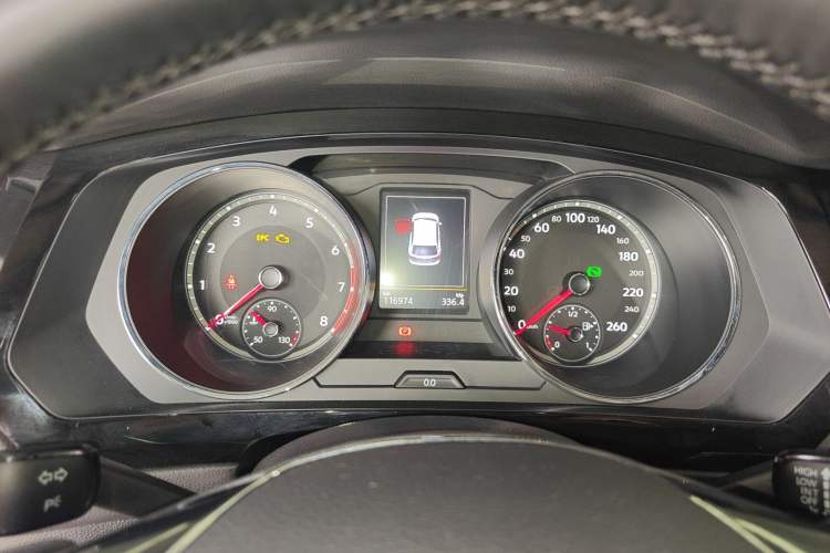 Used Volkswagen Tiguan L 2018 330TSI Automatic Two-Wheel Drive Luxury Edition
