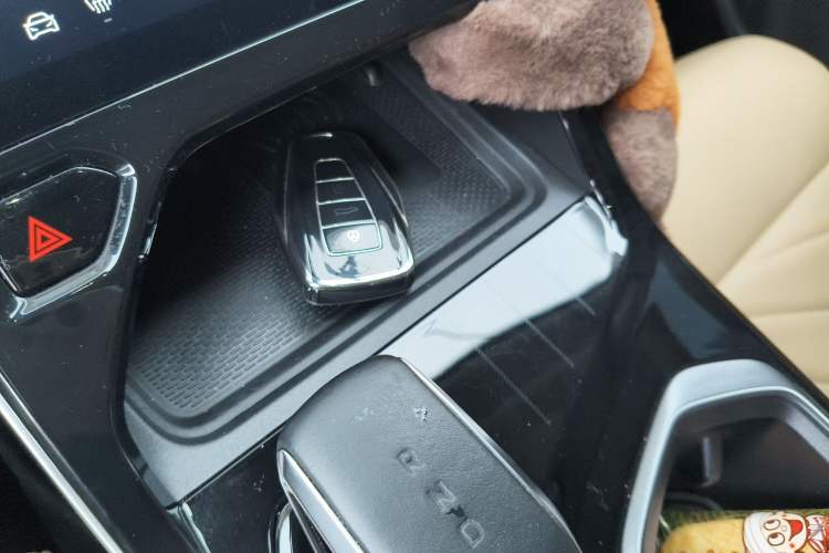 Used Geely Auto FX11 2023 1.5TD DCT Prestige Edition Vehicle Key