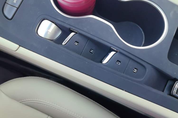 Used Buick Regal 2021 552T Elite Edition Gear Lever