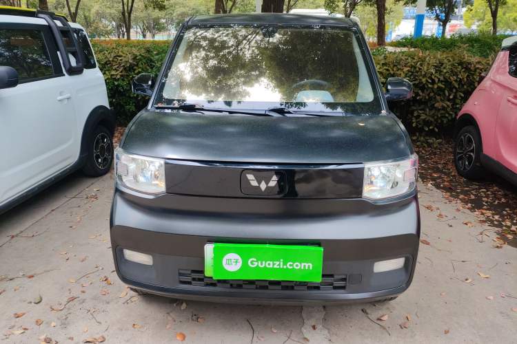 Used Wuling Hongguang MINIEV 2022 Zizai Version Lithium Iron Phosphate Front