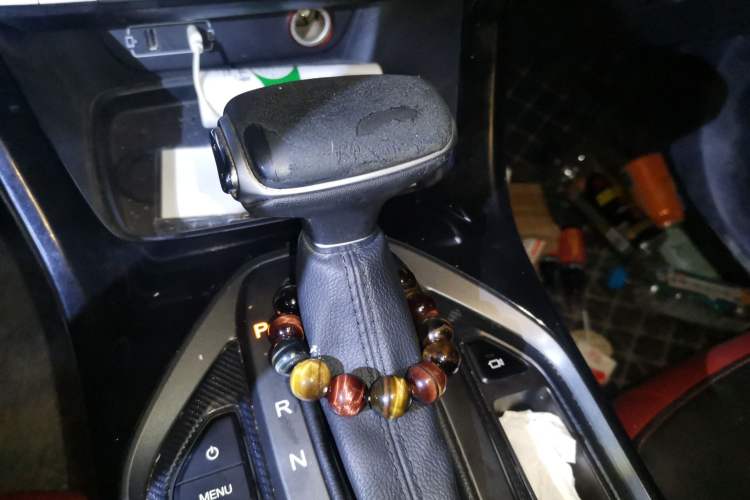 Used GAC Trumpchi GS4 COUPE 2020 270T Automatic Smart Connectivity Edition Gear Lever