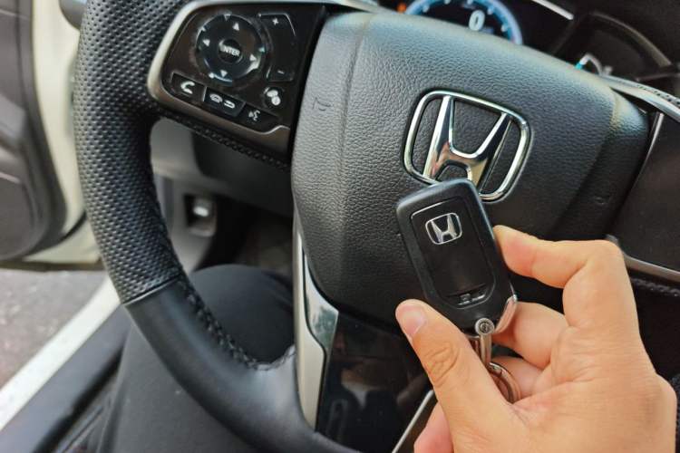 Used Honda Civic 2021 HATCHBACK 220TURBO CVT New Trendsetter
