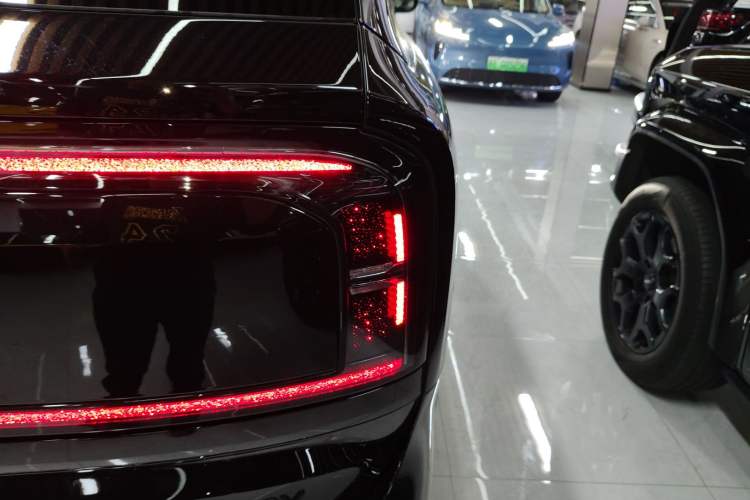 Used Zeekr 9X 2025 Max Edition