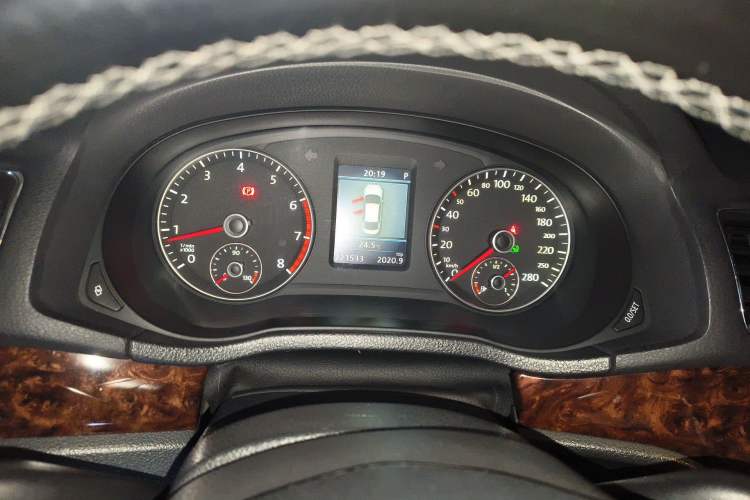 Used Volkswagen Passat 2011 1.8 TSI DSG Ultimate Edition