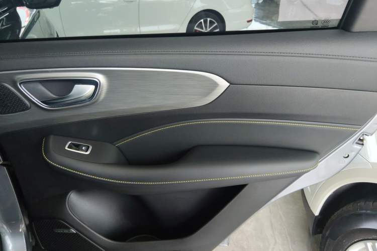 Used Roewe RX5 2020 PLUS 300TGI Automatic Ali National Style Ronglin Edition