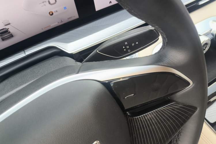 Used EXEED Lingyun 2024 300T Two-Wheel Drive Starlight Edition
