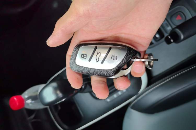 Used Roewe Clever 2022 311km QiQi BoBo Edition Vehicle Key