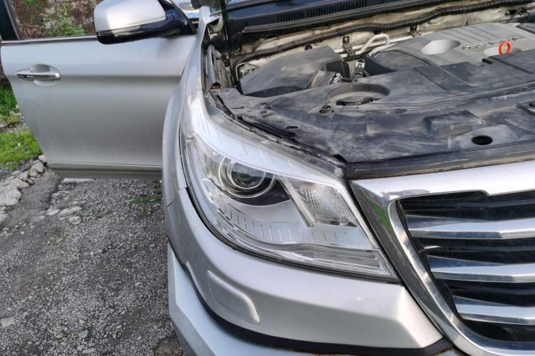 Used Haval H9 2015 2.0T Four-Wheel Drive Luxury 7-Seater
