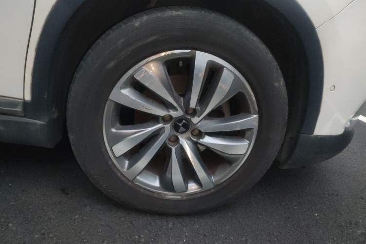 Used DS 6 2016 1.6T Luxury Edition THP160
