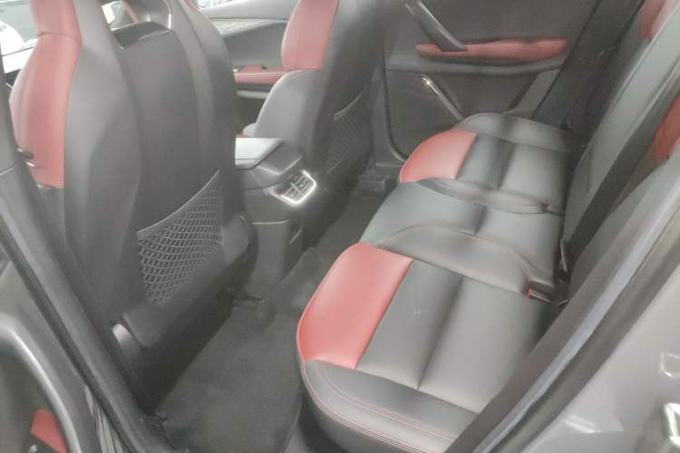 Used Lynk & Co 06 2020 1.5T JinPro model
