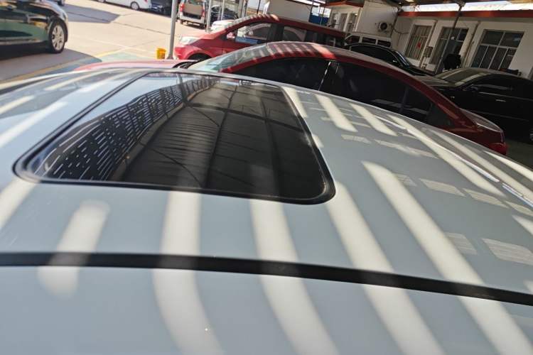 Used Kia K3 2016 1.6L Automatic with Sunroof
